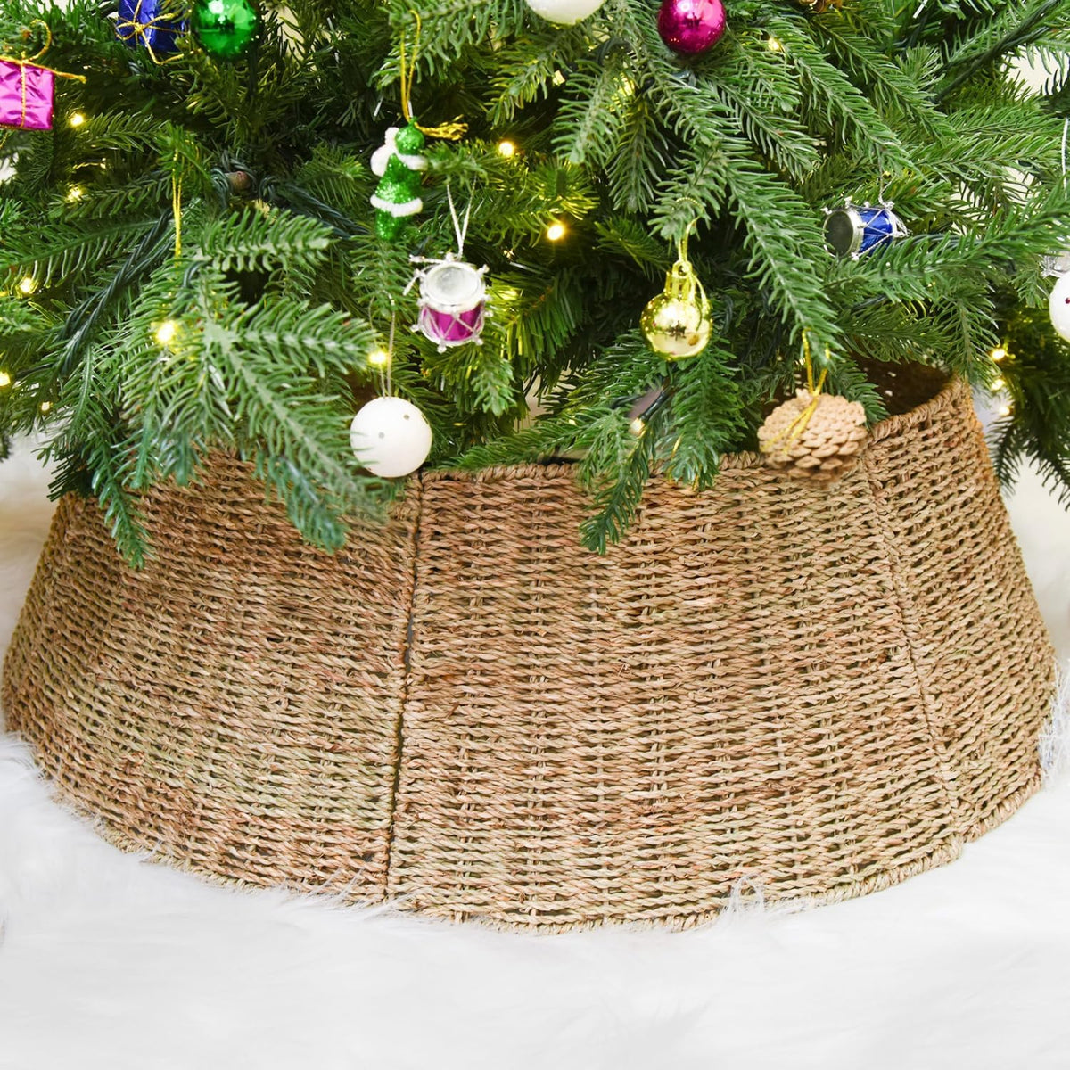 32 in Extra Large Rattan Christmas Tree Collar Basket - Rustic Handcrafted Christmas Tree Stand Cover Woven Tree Skirt Collar Christmas Tree Decoration Farmhouse Indoor Decorations for Home