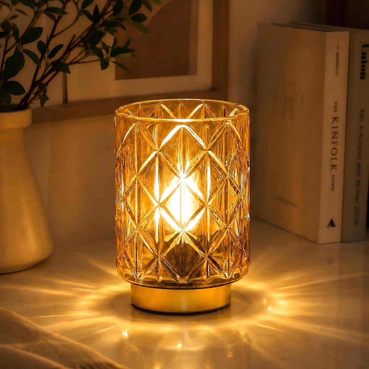 Battery Operated Lamp,Cordless Glass Accent Table Lamp with Timer for Bedside,Small Decorative Lamp with Warm White LED Bulb for Nightstand/Bookshelf/Entryway/Tabletop/Counter Decor(Iridescent Clear)