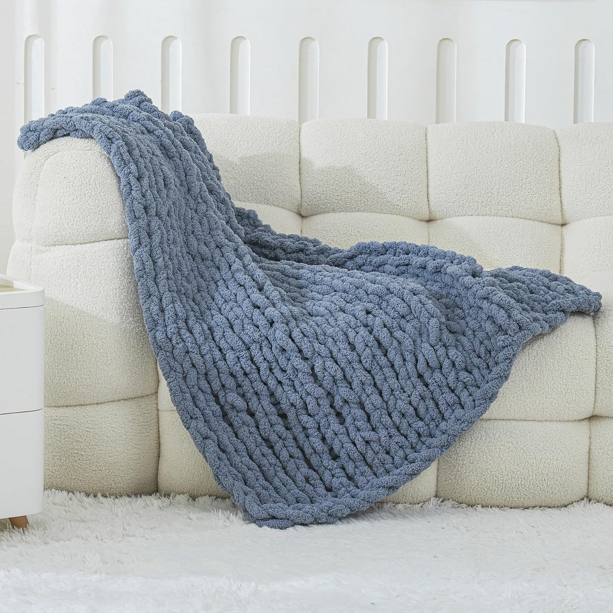 Chunky Knit Blanket Throw for Couch 51"×63" Light Grey