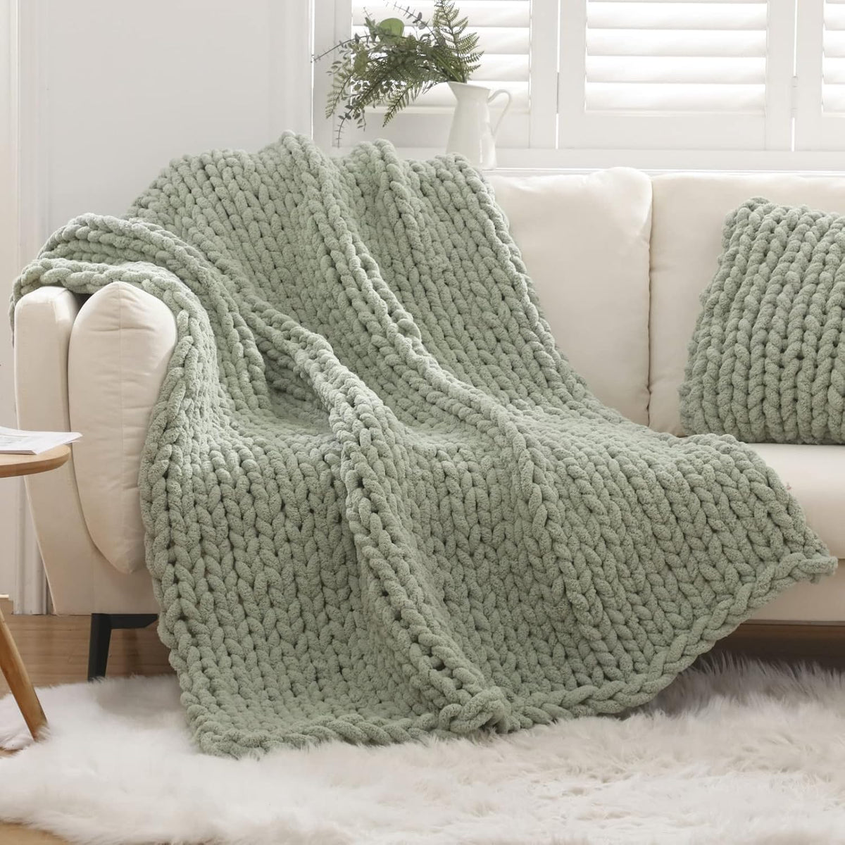 Chunky Knit Blanket Throw for Couch 51"×63" Light Grey